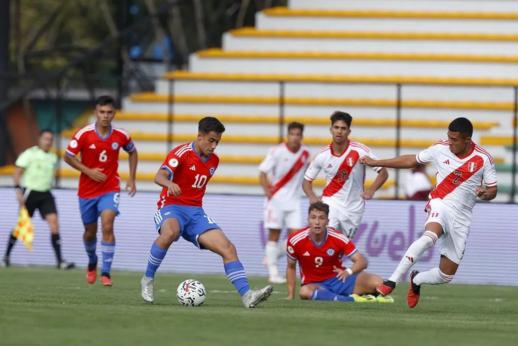 Raúl Toro no queda conforme con la actuación de La Roja Sub 23 (Carlos Parra / Comunicaciones FFCh)