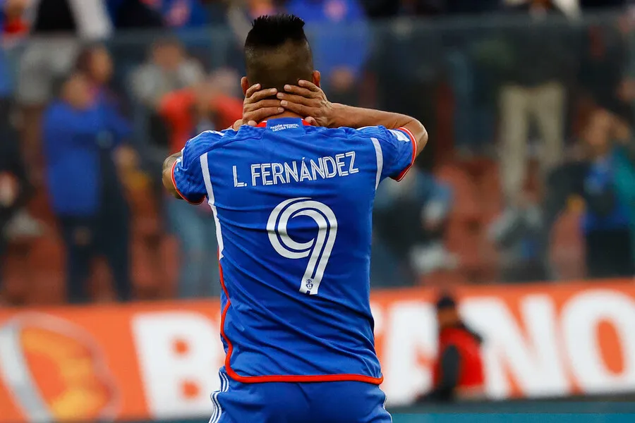 Fernández seguiría, de momento, en la Universidad de Chile | Foto: Photosport