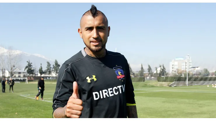 Revelan los posibles destinos de Vidal en caso de rechazar la nueva oferta de Colo Colo