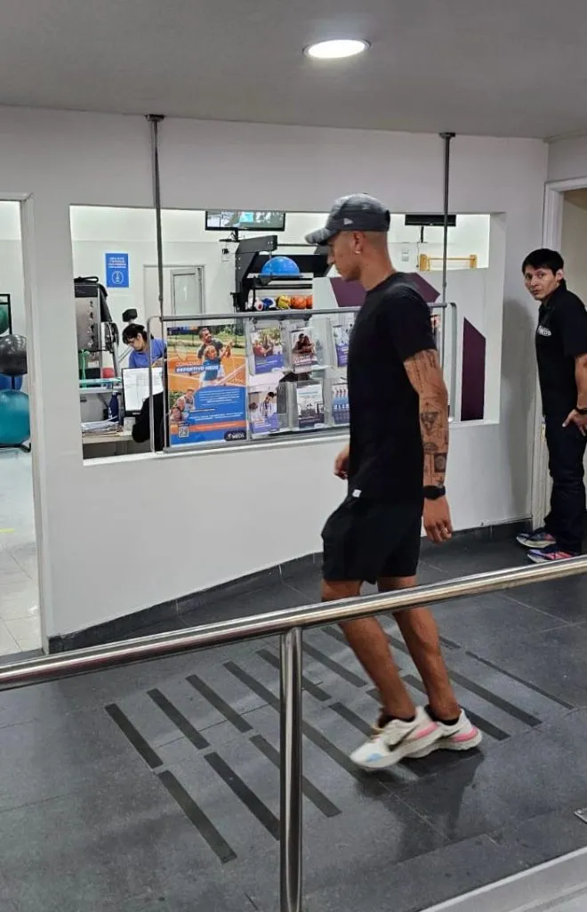 Sepúlveda llega a hacerse exámenes. | Foto: Daniela Alegría