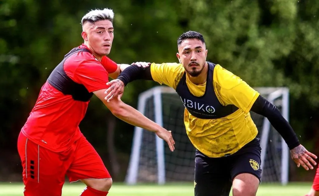 Ñublense se midió ante Fernández Vial en amistoso de entrenamiento (Foto: ÑublenseSADP)