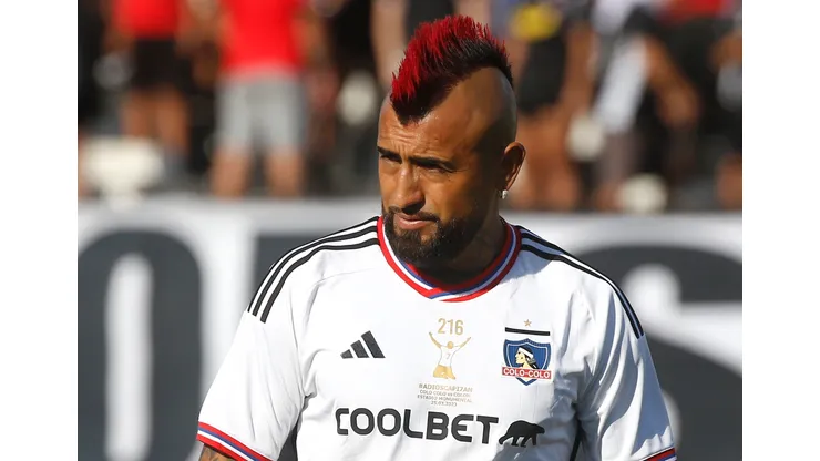 En Colo Colo esperan la respuesta por la segunda oferta a Arturo Vidal. (Foto: Photosport)