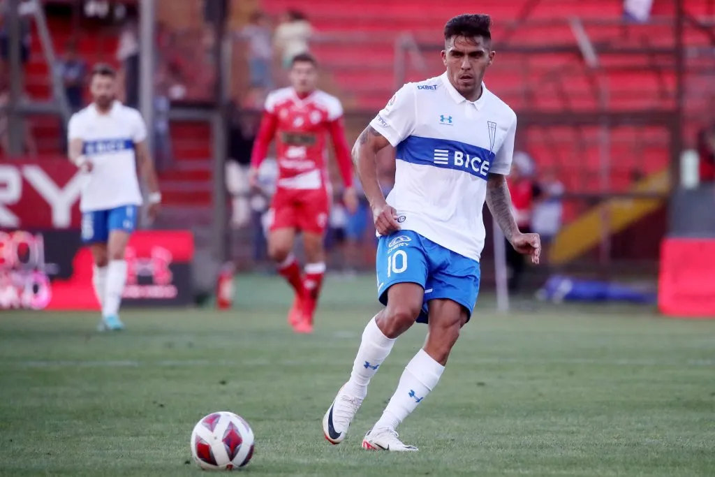El volante ha disputado 94 compromisos con la camiseta de la UC | FOTO: Jonnathan Oyarzun/Photosport