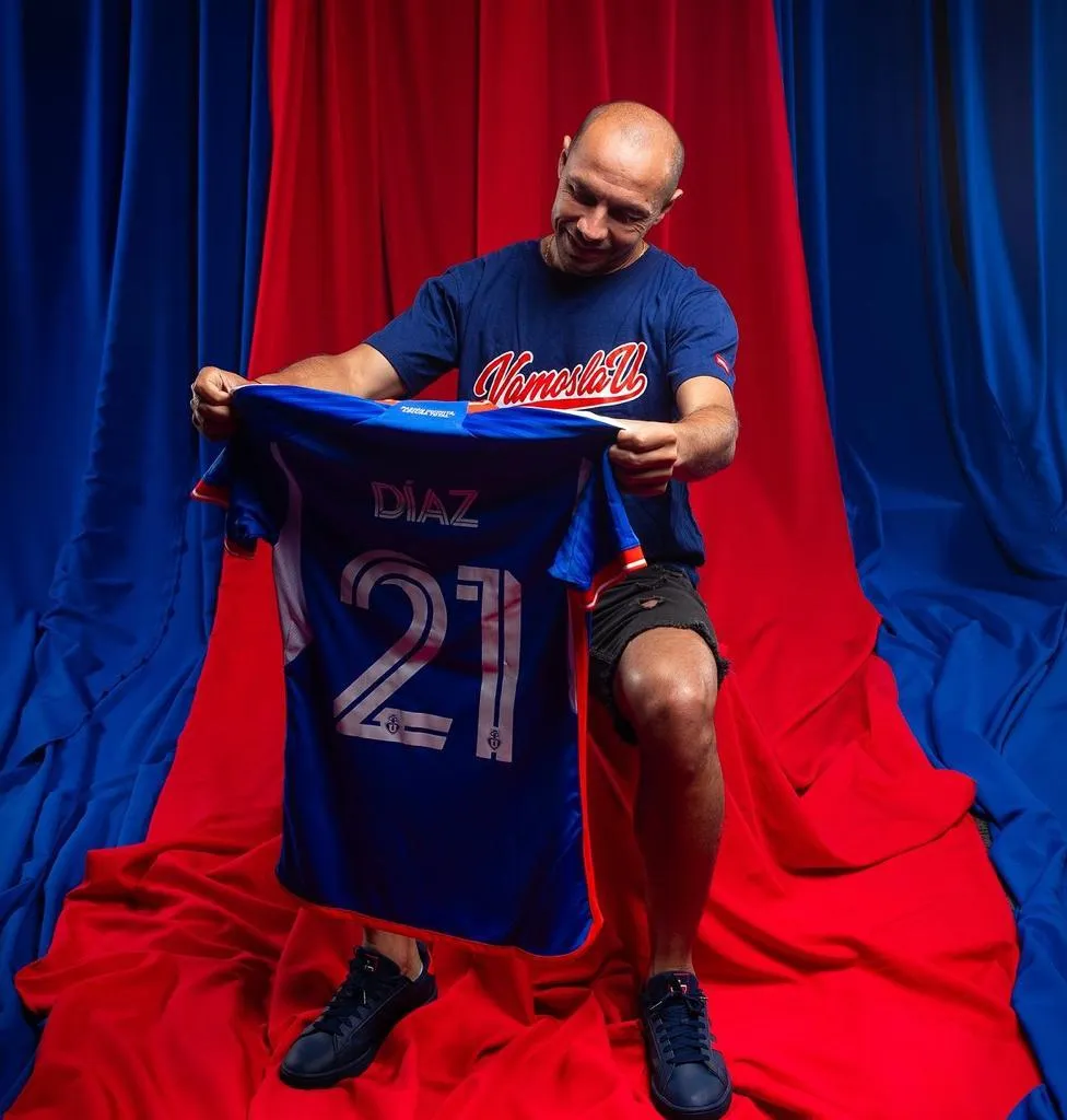 Era obvio, Chelo Díaz con la 21 (Prensa UCH)