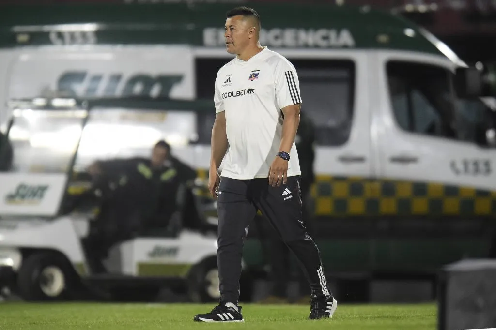 Jorge Almirón debutó con triunfo en Colo Colo (Foto: Photosport)