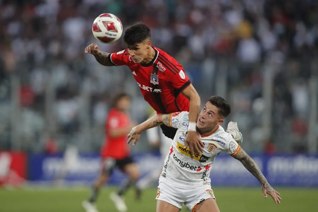 Después de nueve años se volverán a enfrentar Colo Colo y Cobreloa en Primera División. (Foto: Luis Hidalgo/Photosport)