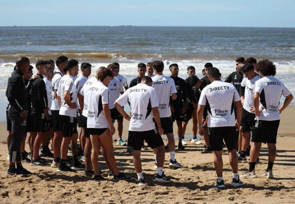 Pretemporada 2024 de Colo Colo en las playas de Montevideo, Uruguay. (Foto: Colo Colo)