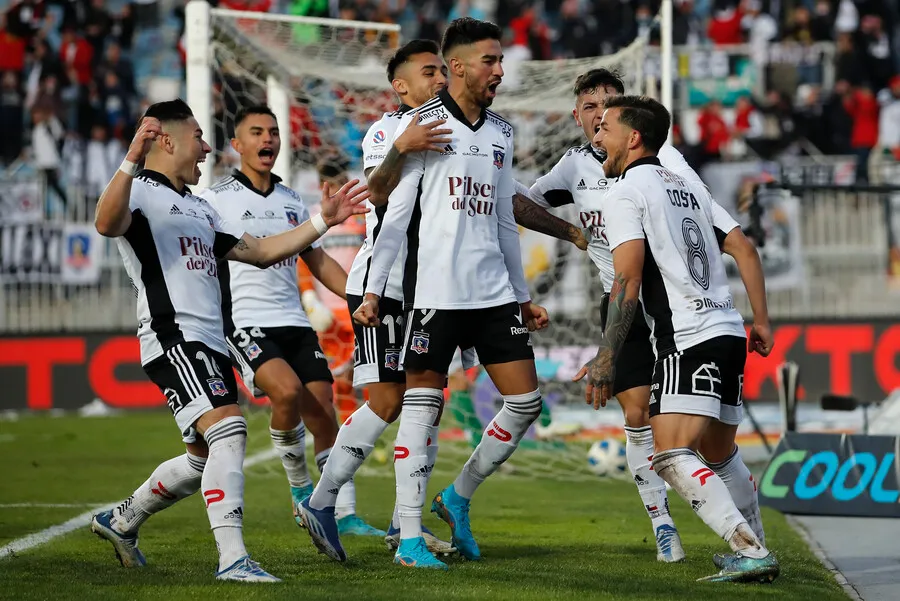 Para Burgueño, Costa es un jugador que Colo Colo sigue extrañando | Foto: Photosport