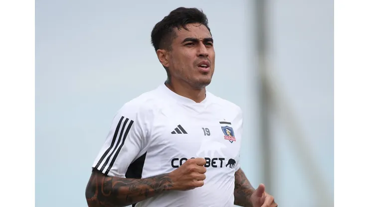 El delantero paraguayo Darío Lezcano está haciendo la pretemporada con Colo Colo. (Foto: Colo Colo)