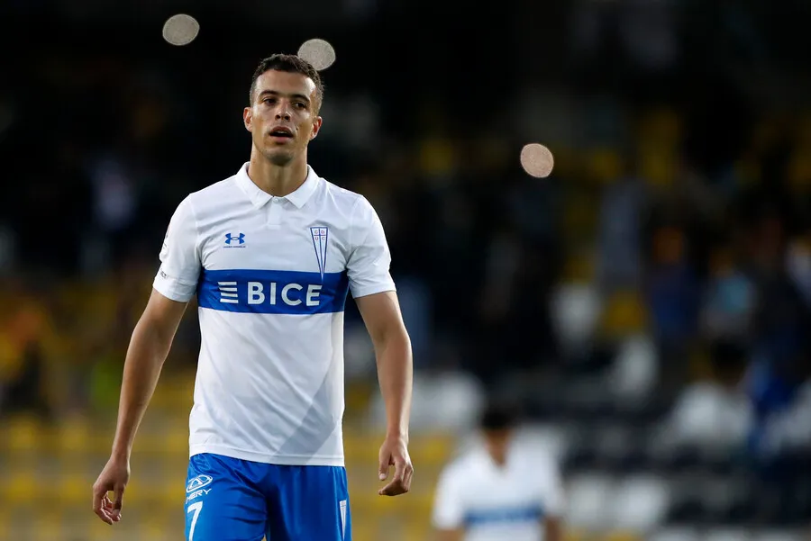 Di Santo podría partir de la UC | Foto: Photosport