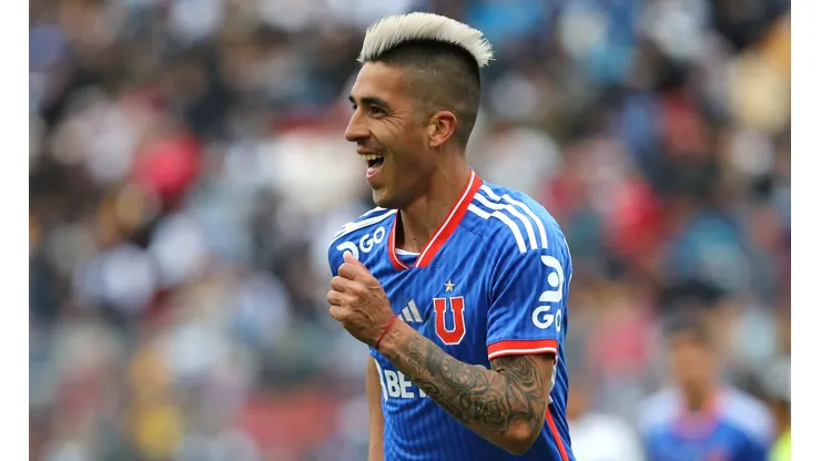 La permanencia de Fernández en la U tendría que ver con una decisión de Gustavo Álvarez.