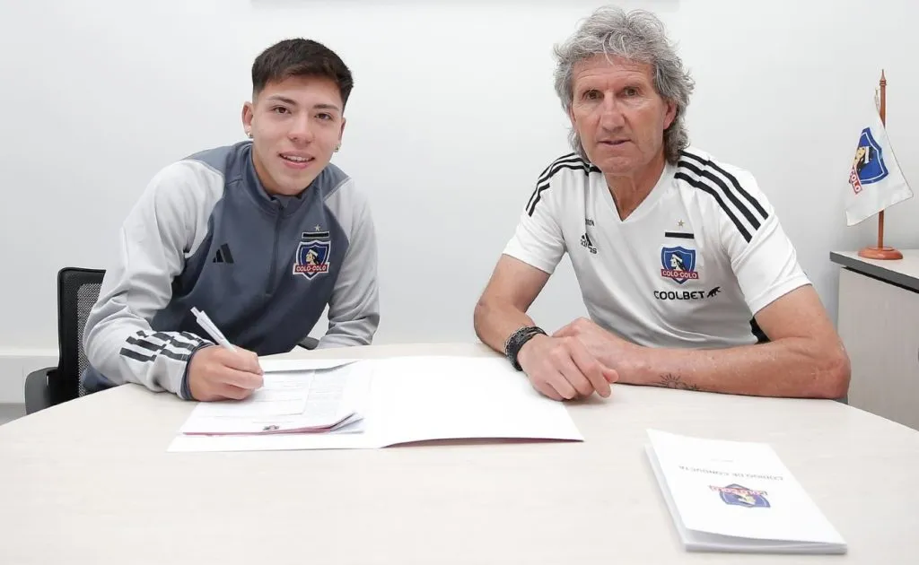 Leandro Hernández firmó su primer contrato profesional con Colo Colo (Foto: Photosport)