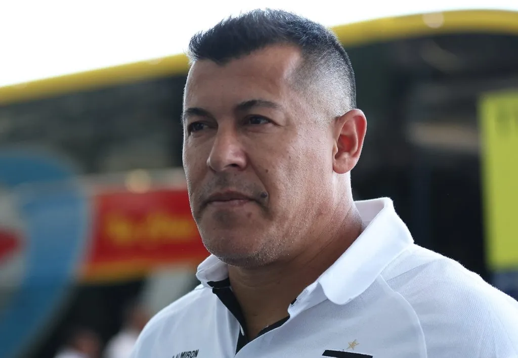 Jorge Almirón realiza la pretemporada del Cacique en Uruguay (Foto: Colo Colo)