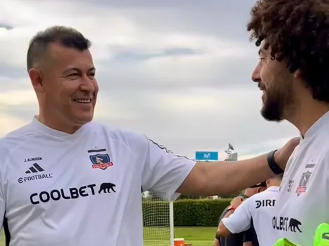 VIDEO: La cálida bienvenida de Jorge Almirón al plantel de Colo Colo en primer entrenamiento