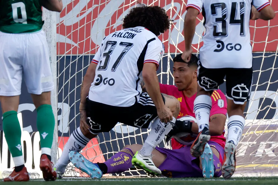 Brayan Cortés, de momento, seguirá en Colo Colo. | Foto: Photosport