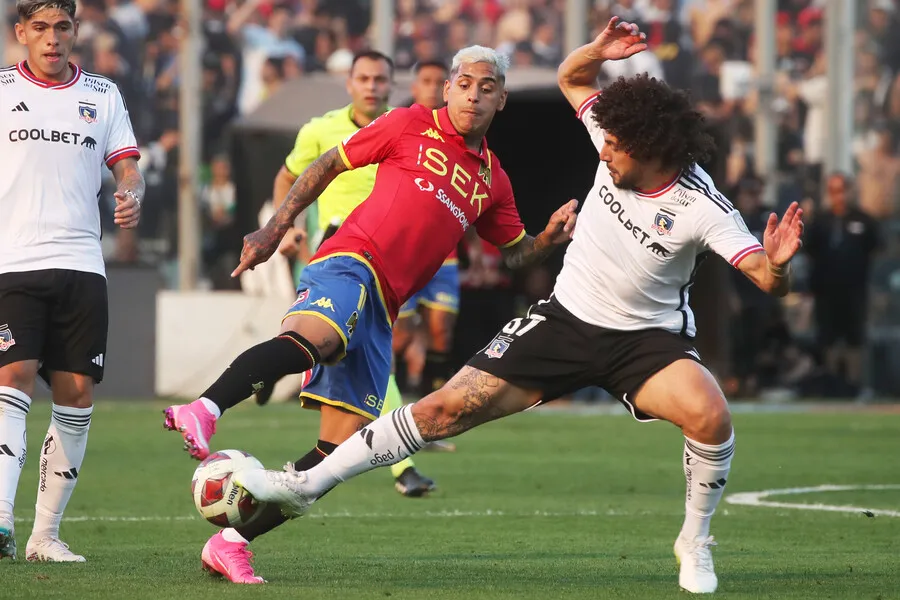 Piñeiro asoma como opción en Colo Colo | Foto: Photosport
