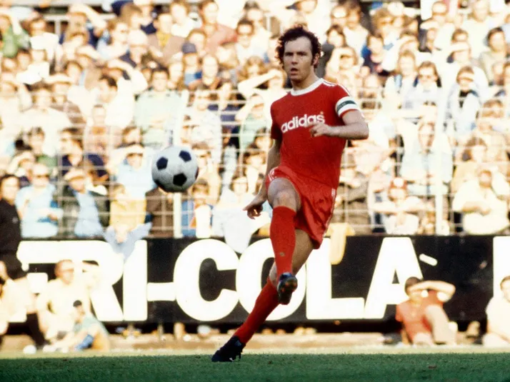 La UC recuerda la gira de Franz Beckenbauer por Chile: ¿Qué pasó con Colo Colo?