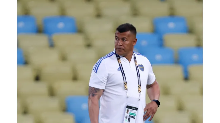 El entrenador Jorge Almirón aún no arriba al país para hacerse cargo de Colo Colo. (Foto: Getty Images)