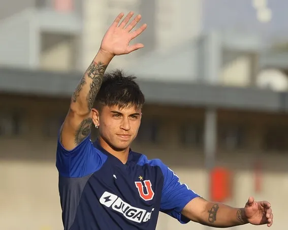 En octubre pasado, el futbolista ya se sabía de los avances para volver a la U (Photosport)