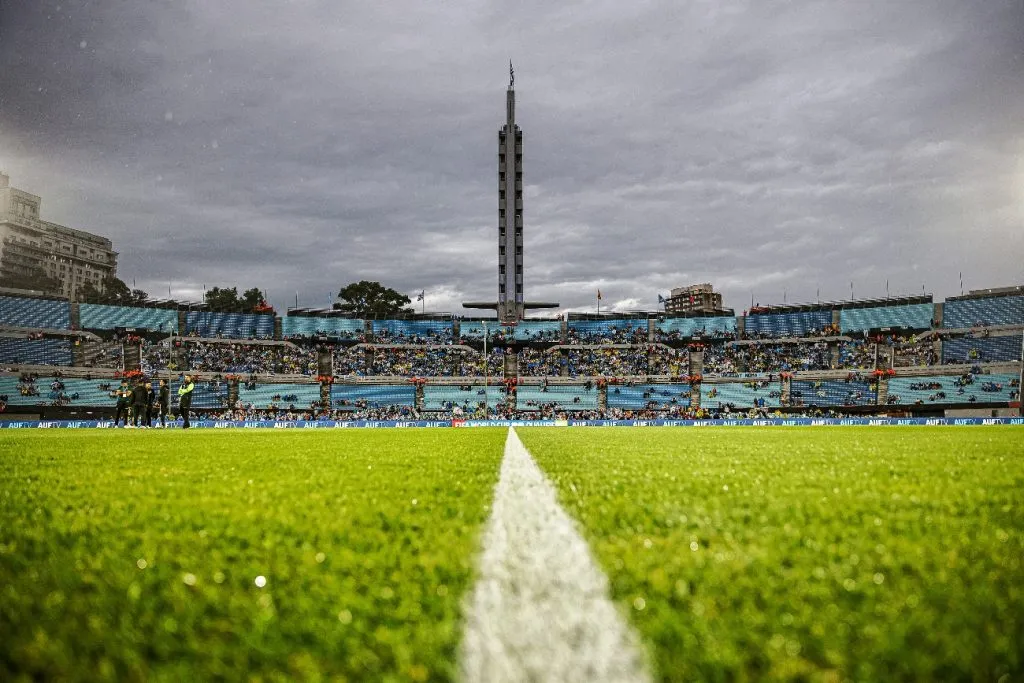 El Estadio Centenario de la Selección Uruguaya recibirá el partido entre Colo Colo y Rosario Central. (Foto: Getty Images)