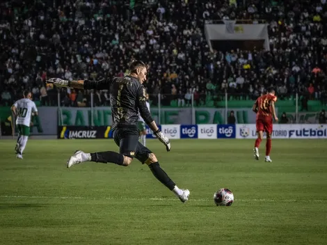 Ex arquero de Colo Colo que viene de lograr una hazaña en el extranjero: "Nunca se va…"