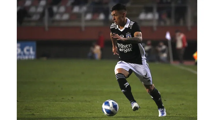 El delantero que llegó a Colo Colo en 2022 espera por definir su futuro. (Foto: Jonnathan Oyarzún/Photosport)
