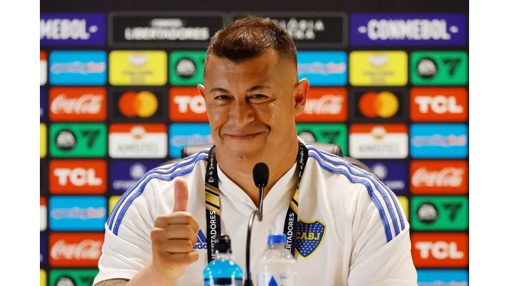 Jorge Almirón ya tiene el visto bueno del camarín de Colo Colo. (Foto: Wagner Meier/Getty Images)