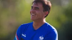 Gustavo Quinteros adelanta la situación de Agustín Bouzat y Matías de los Santos en Vélez Sarsfield (Foto: Vélez)