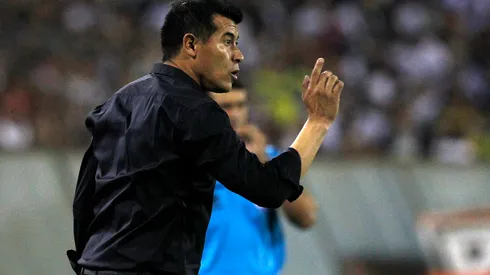 Jorge Almirón vuelve a surgir como opción para llegar al estadio Monumental (Foto: Photosport)