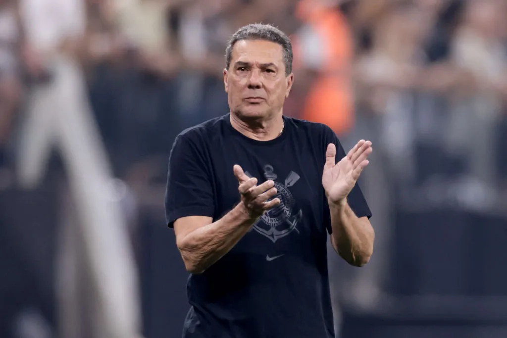 Vanderlei Luxemburgo es el candidato de Cóndor Rojas para Colo Colo. | Foto: Getty Images