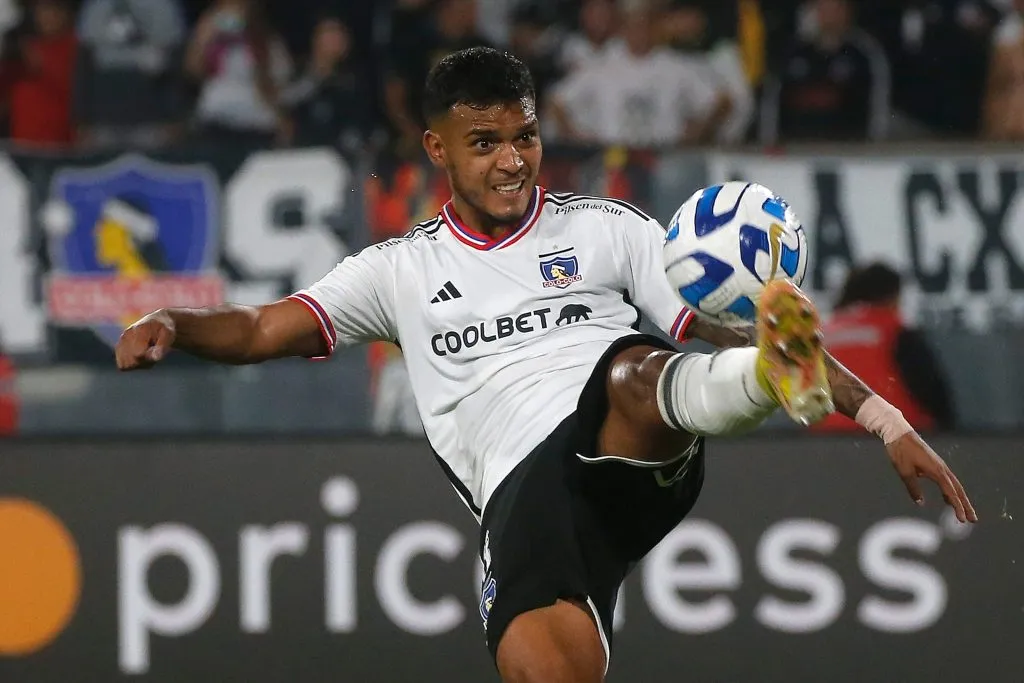 Daniel Gutiérrez actuó como defensa central y también lateral por la banda izquierda. (Foto: Jonnathan Oyarzún/Photosport)