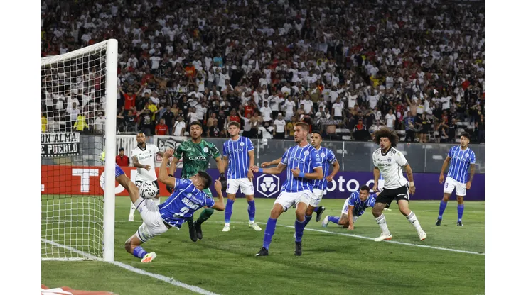 Colo Colo supera la fase 2 de la Copa Libertadores. (Foto: Photosport)