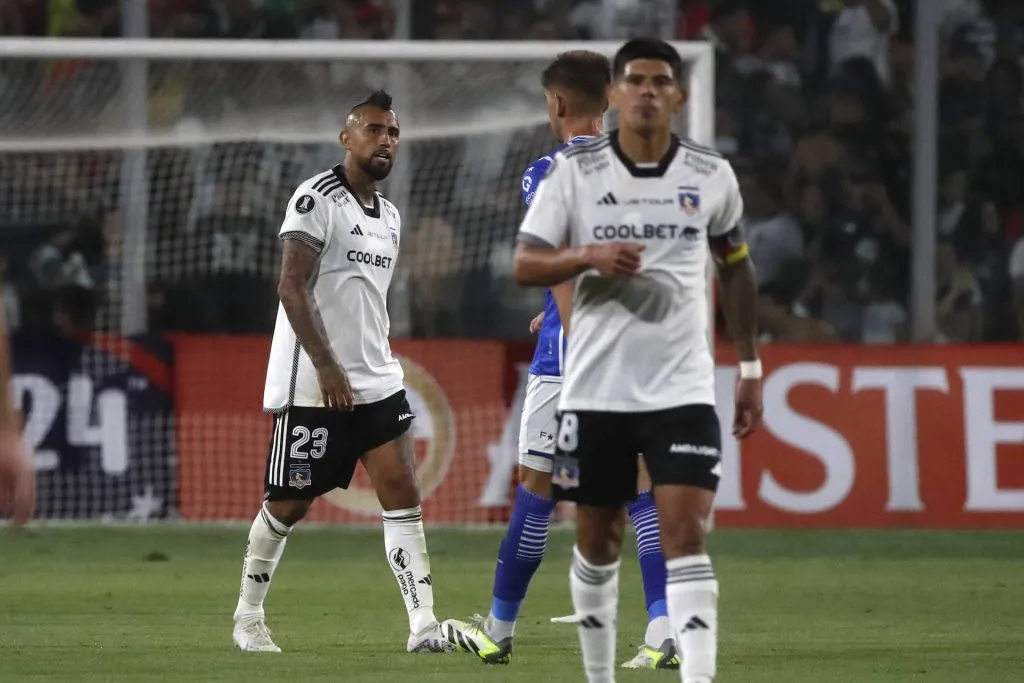 El King no pudo continuar en cancha y fue reemplazado al entretiempo por Paiva.