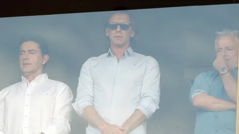 El DT de la Selección Chilena llegó hasta el Estadio Monumental. (Foto: Photosport)