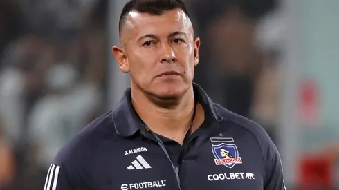 El entrenador Jorge Almirón va por la clasificación de Colo Colo a la Fase 3 de Copa Libertadores. (Foto: Photosport)
