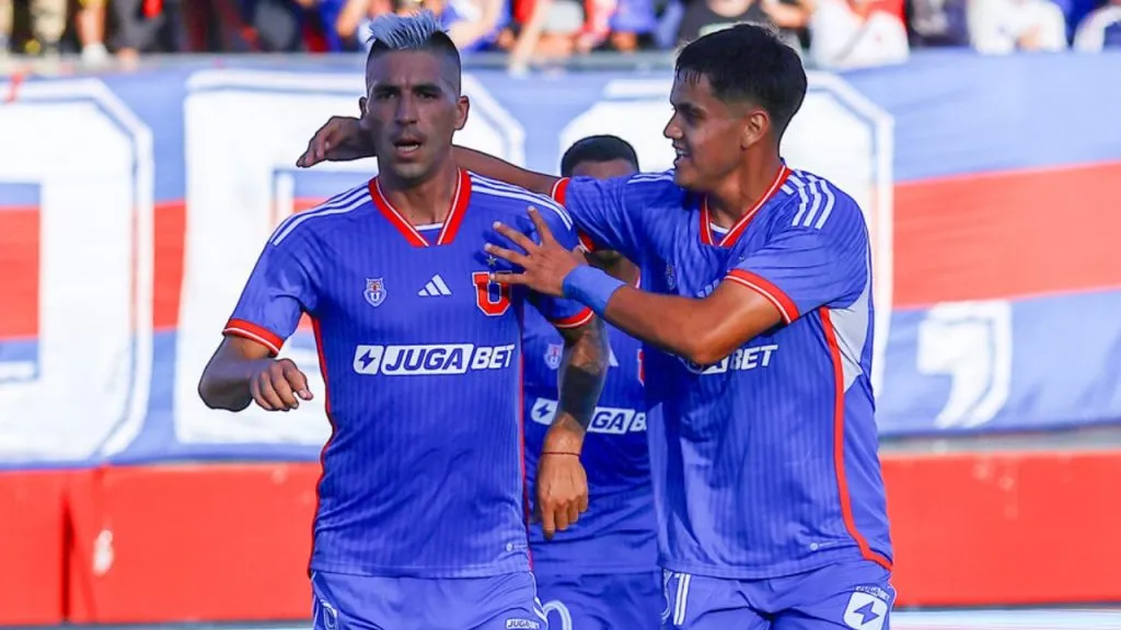 Leandro Fernández es la gran novedad en el 11 de la U (Photosport)