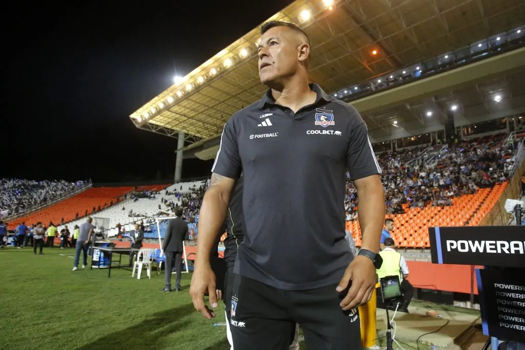 Jorge Almirón tiene a los citados para el encuentro ante Godoy Cruz. (Foto: Photosport)