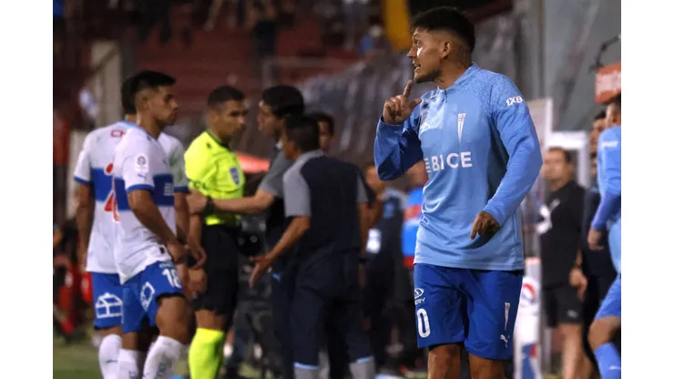 Nicolás Castillo recibe una fecha de sanción (Foto: Photosport)
