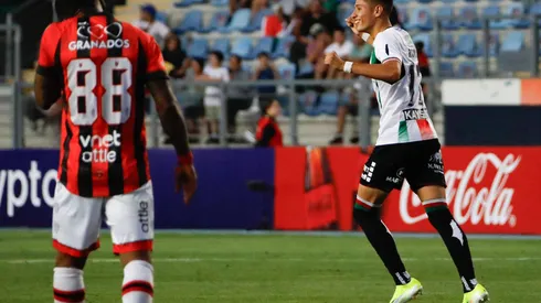 Iván Román anotó en el triunfo ante Portuguesa en el duelo de revancha, convirtiéndose en el chileno más joven en anotar.