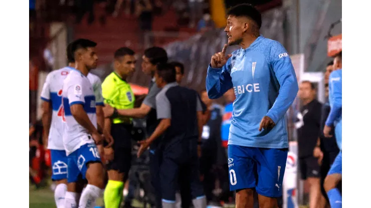 El delantero de 31 años fue expulsado ante Ñublense