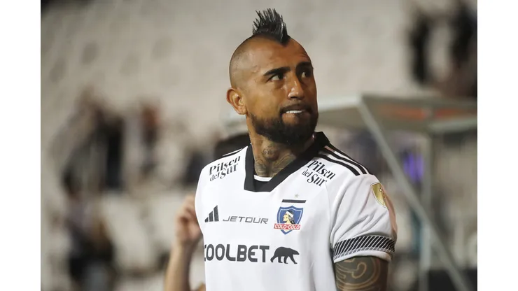 Arturo Vidal sería titular en la revancha de Colo Colo contra Godoy Cruz. (Foto: Jonnathan Oyarzún/Photosport)
