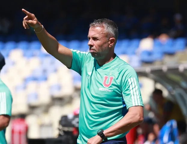 Mateos no tendría del todo convencido a Gustavo Álvarez (Photosport)