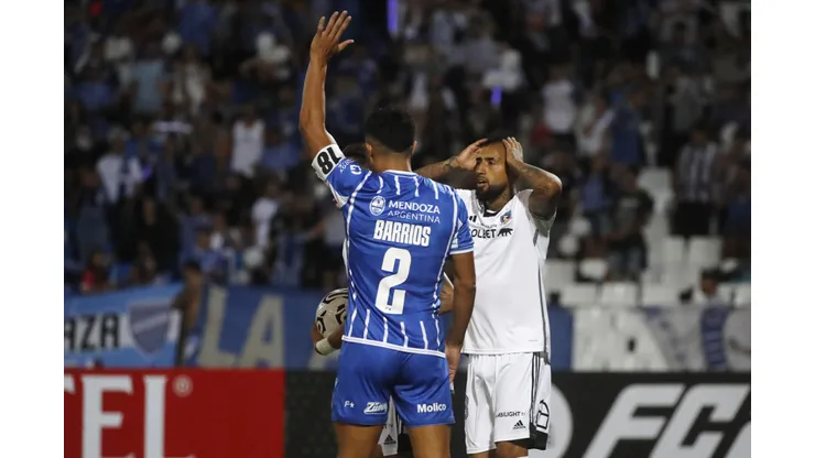 En Colo Colo están pendientes de lo que puede pasar para la revancha contra Godoy Cruz. (Foto: Jonnathan Oyarzún/Photosport)