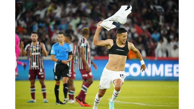El delantero paraguayo marcó el único gol en el duelo de ida y pone en ventaja a Liga de Quito ante Fluminense