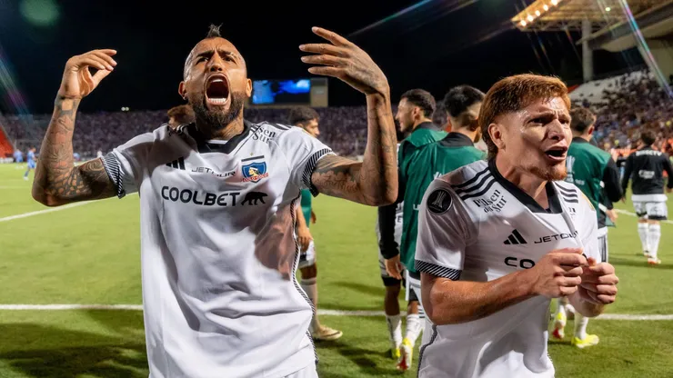 Colo Colo ganó con autoridad a Godoy Cruz