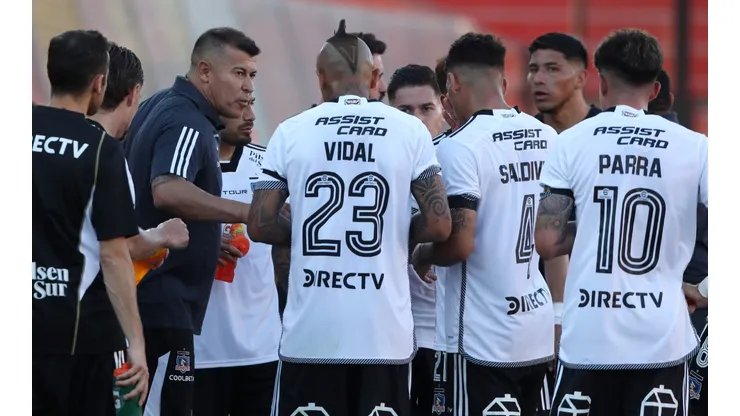 Jorge Almirón podría tener un cuarto refuerzo en Colo Colo. (Foto: Photosport)