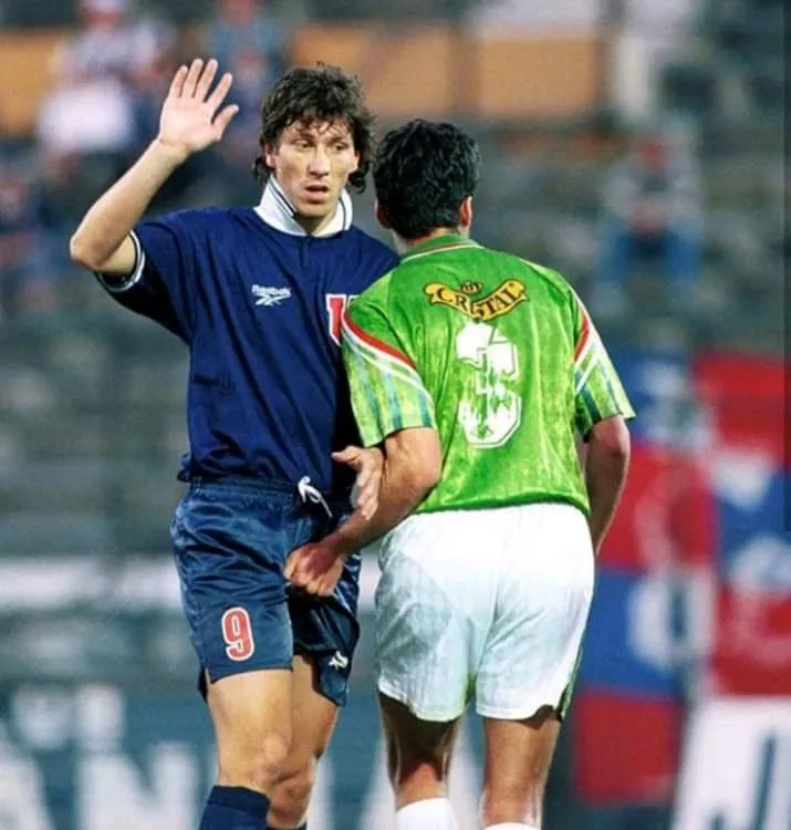 Zunino protagonizó particulares duelos con la U y con el peruano, Flavio Maestri (Archivo)