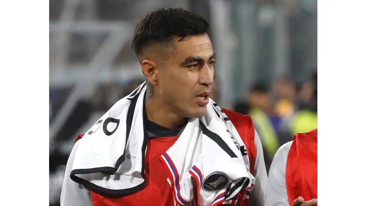 Darío Lezcano disparó contra el DT Gustavo Quinteros en su regreso a Paraguay. (Foto: Photosport)
