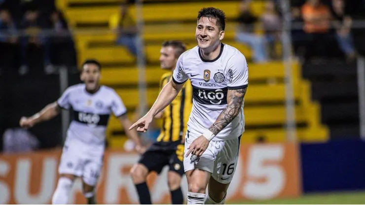 Advierten a Colo Colo por Guillermo Paiva.