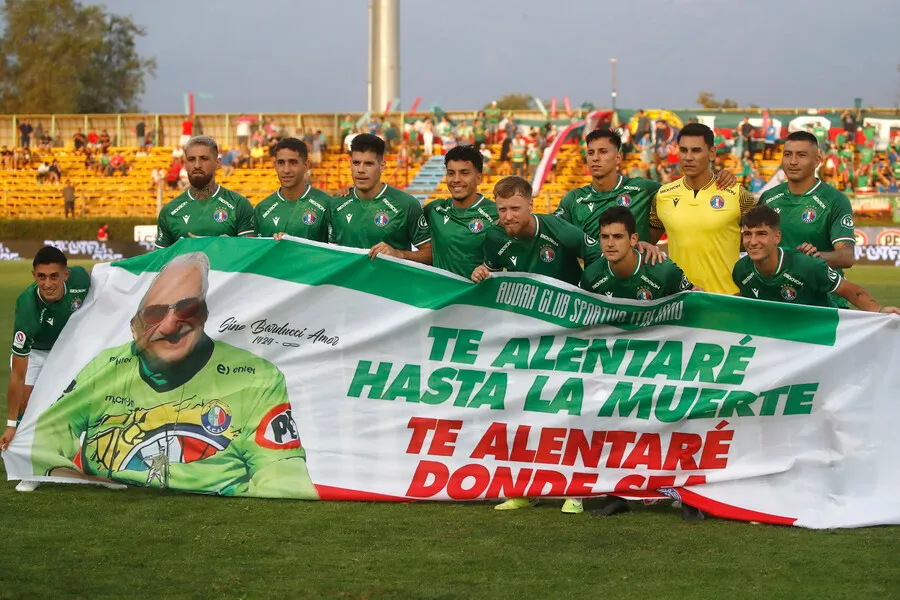 Audax Italiano debutó con derrota en el torneo ante Deportes Iquique (Photosport)